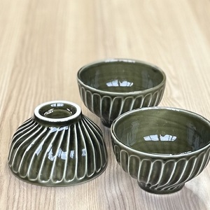 【美濃焼/みずなみ焼】 タック 茶碗 3個セット オリーブグリーン 瑞浪市 / 山喜製陶 食器 ご飯茶碗 ボウル [AZCP053]