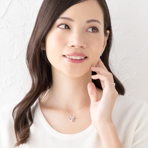 未来天使　TwinkleCatネックレス　シャンパンカラーペリドット【 神奈川県 大磯町 シルバー宝石 レディースジュエリー アクセ 首輪 誕生日 お祝い ギフト 母の日プレゼント 贈り物 ファッション小物 ペンダント 】