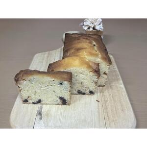 バターをたっぷり使用したパウンドケーキ　クランベリー&ホワイトチョコ　1本