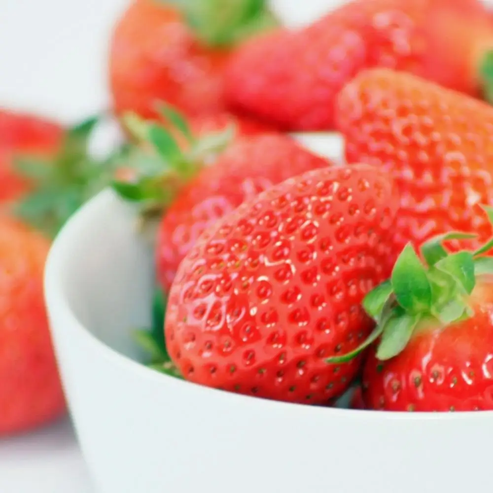 岡山市産いちご 30粒（約700g）種類おまかせ  2027年3月中旬発送開始