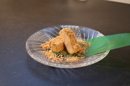 【11月～4月発送】口福 15個 | 和菓子 羽二重 きな粉餅