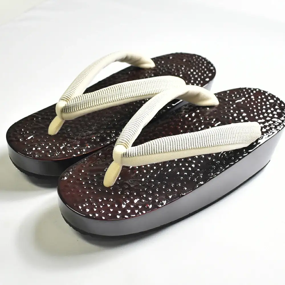 女性用石目塗り舟形1足　Sサイズ(21cm～22.5cm)　【07208-0192-1】