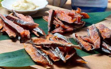 北海道産 鮭とば 4種味セット 塩 塩唐辛子 たれ たれ唐辛子 常温 鮭 酒のつまみ つまみ 酒の肴 おやつ ふるさと納税 北海道 鮭とば 鮭 おつまみ 晩酌 珍味 海鮮 海鮮食品 魚介類 魚介 魚 