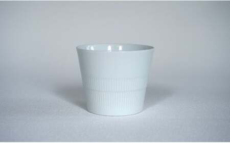 有田焼 ホワイト＆レリーフ ペアマルチカップ【香蘭社】食器 器 うつわ カップ そば猪口 デザート ギフト プレゼント レンジ 食洗器 OK A21-2