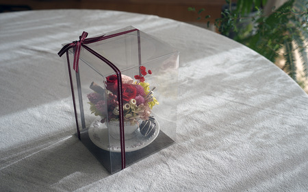 プリザーブドフラワー 小サイズ 花工房比呂 北海道 当麻町 お花 花 バラ フラワーアレンジメント 誕生日 結婚祝い 新築祝い 記念日【H-004】