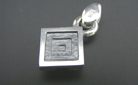 Pyramid pendant ピラミッド ペンダント ｜ シルバー シルバー925 ハンドメイド 手作り アクセサリー ペンダントトップ ネックレス チャーム ジュエリー アクセ ファッション 人気 シンプル ギフト プレゼント 年末年始 お中元 お歳暮 内祝い 快気祝い