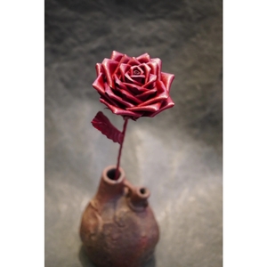 Eterna -Leather Rose- カラー ワインレッド ／ 国産 革 レザー ローズ バラ 造花 アートフラワー 小物 インテリア 記念日 プレゼント 奈良県 葛城市【area001-winered】