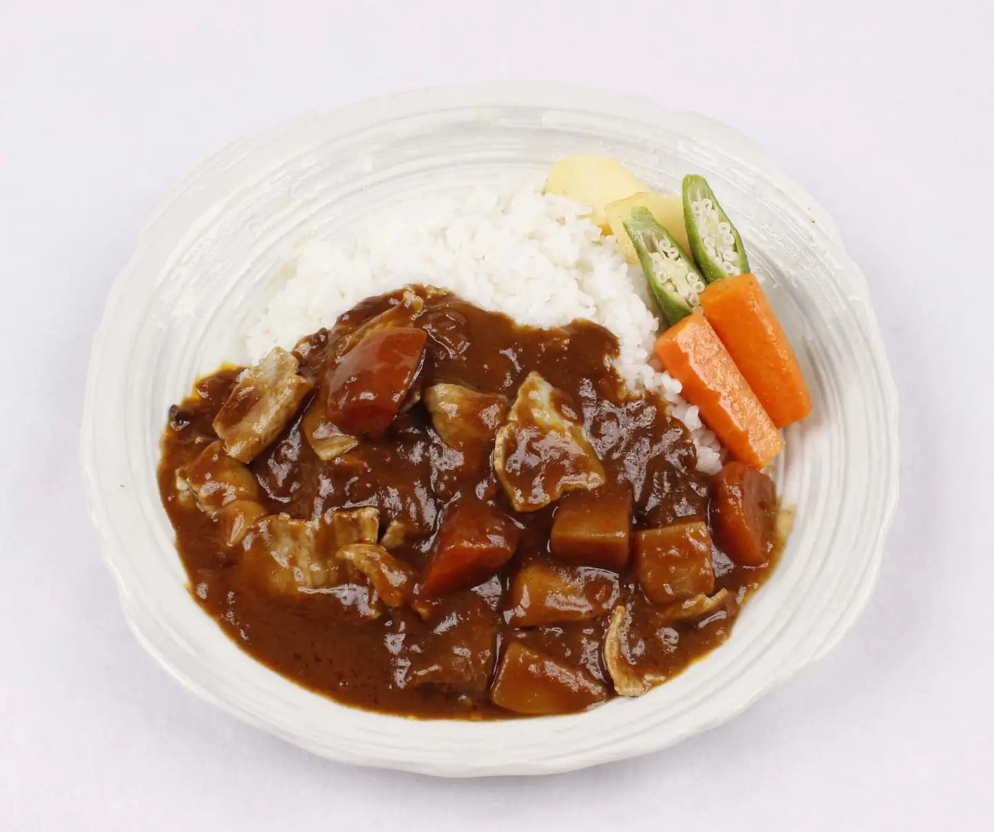 レンジでチン！金の桜黒豚 6食入り「スパイシー カレー 1.2kg（200g×6袋）」 常温保存 国産【00-057-06】