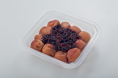 紀州南高梅 しそプレミアム塩分約6％ 500g ［YM13］【ymdm016】