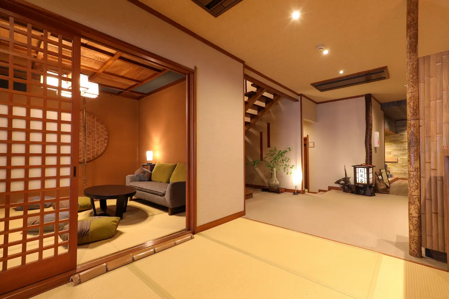 湯田川温泉　ますや旅館　ペア宿泊券（1泊2食付）【詣でる つかる 頂きます】（山形県鶴岡市）開湯1300年の歴史浪漫 レトロ×洗練の内装 食事個室 | 源泉かけ流し 和食 東北 庄内 日本海 記念日 誕生日プレゼント 夫婦旅行 カップル