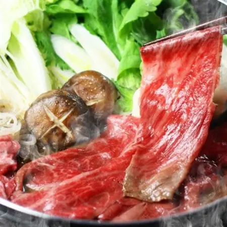 博多和牛 ザブトンと肩ロース芯のスライス しゃぶしゃぶ・すき焼き用 2人前(水巻町)【配送不可地域：離島】【1445301】