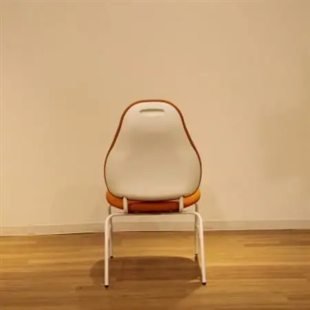 広島県海田町「SHAINS CHAIR」固定脚【1601203】