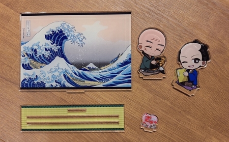 蔦重と浮世絵アクリルスタンド (種類：(1)蔦屋 重三郎・葛飾 北斎『富嶽三十六景 神奈川沖浪裏』)_0228-001-T06-1