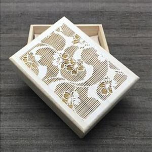 伊勢型紙文様の宝箱＜桜に巴＞収納 卓上整理