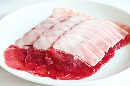 【数量限定】 京丹波産 猪肉 800g （200g×4パック） 特製味噌だし付き 4～6人前 ぼたん鍋 鍋 天然 ジビエ しし肉 焼肉 京都 丹波 郷土料理  ※北海道・沖縄・その他離島は配送不可 [027KD001]