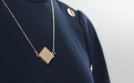 ネックレス モダン×北斎×金型の3wayネックレス【KASANE】 アクセサリー 北斎模様 モダン 装身具 江戸文化 裏勝り アルミ アルマイト 耐久性 耐食性 耐摩耗性 普段使い 墨田区 東京都 菱×ゴールド
