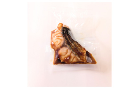 今治市の魚屋が作る [瀬戸内海産天然真鯛] 煮つけセット [V002480] [配送不可地域：離島]