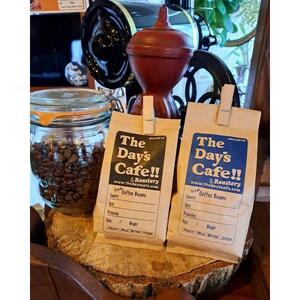 世界のコーヒー季節のオススメ　飲み比べ３ヵ国セット　『粉』　100ｇ×３ヵ国