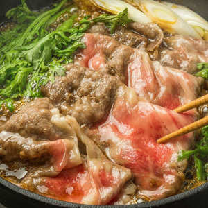 【A5~A4等級！】博多和牛 ロース 薄切り 350g [BGAP007] 牛肉 薄切り すき焼き スライス