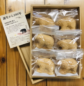 【ギフト用】《農林水産大臣賞受賞》北海道名物 木彫り熊モナカ(1箱 6個入り) ※沖縄・離島への配送不可