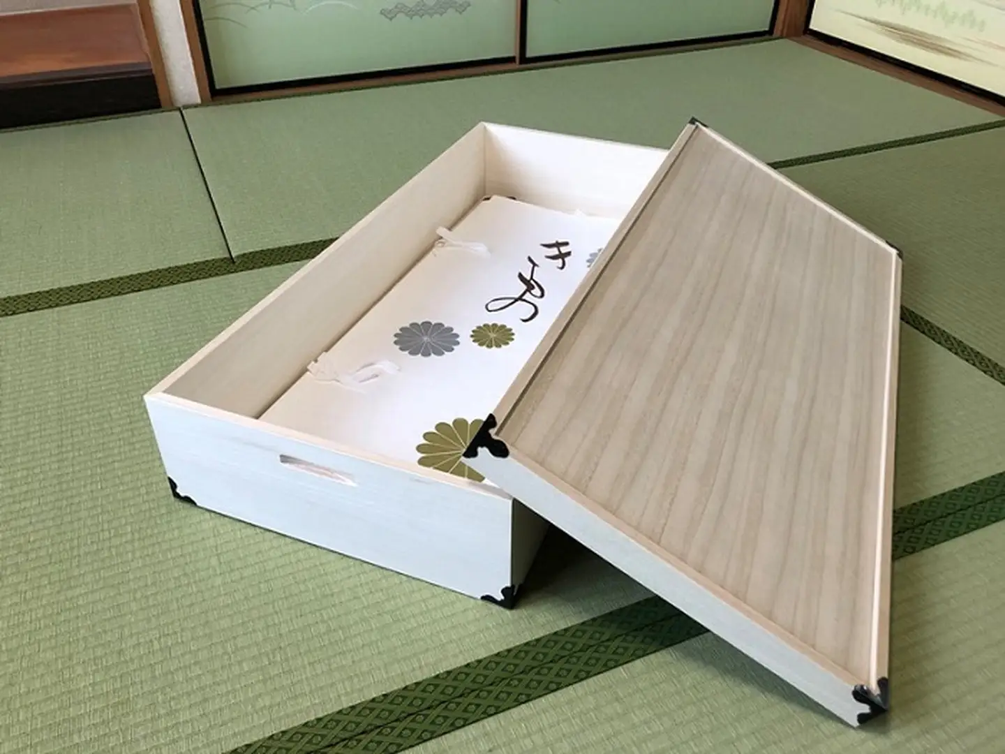 桐たんす 着物収納の定番 総桐衣装ケース1段：B545-002