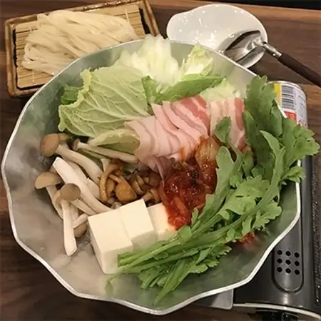 とみくらのうどん付き鍋の素10～12人前【配送不可地域：離島】【1136478】