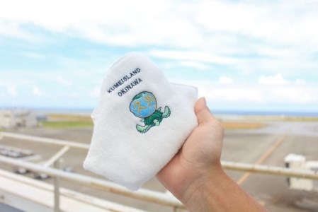 久米島の亀ロゴマーク入りタオルハンカチ(×2)+エコバッグセット