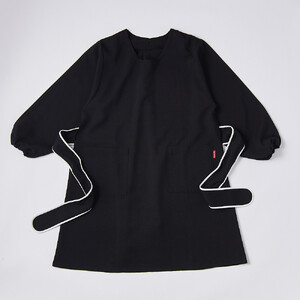 【ブラック】丸襟パイピングリボン割烹着