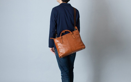 豊岡鞄　皮革横型手提げ（ブラウン） 818104