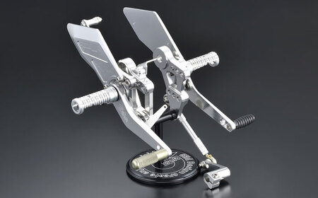 モンキー125（JB02/JB03/JB05）3P バックステップ　シルバー / カスタム カスタムパーツ バイクカスタム モンキー125 ツーリング パーツ Gクラフト 亀山市/有限会社ギルドデザイン [AMAA030]