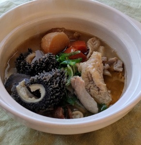 地元 ブランド 青山さんのやわらか 牛黒ミノ & 豚白モツ & 松岡屋 味噌 ・ 醤油 もつ鍋 の 具 や 煮込み 料理用 | 牛黒ミノ 豚白モツ 味噌 ミノ モツ もつ鍋 煮込み料理 長野県 信州 南信州 飯田