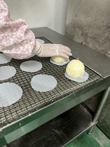 黒豚 肉まん 8個 1200g 豚 豚肉 手作り ジューシー お肉 たっぷり 温めるだけ 冷凍 小分け