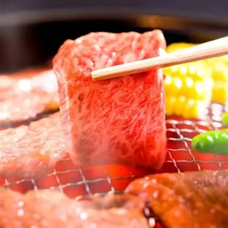 【和牛セレブ】神戸牛焼肉(焼きすき)ブリスケスライス900g【配送不可地域：離島】【1620522】