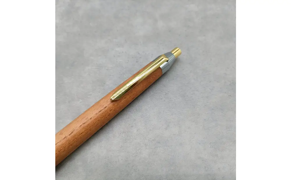 Baton Dor＆ZAWASOU　欅（けやき）木軸ペン　スタンダードタイプ　シャープペンシル（ゴールド＆シルバー金具・芯0.5ｍｍ）