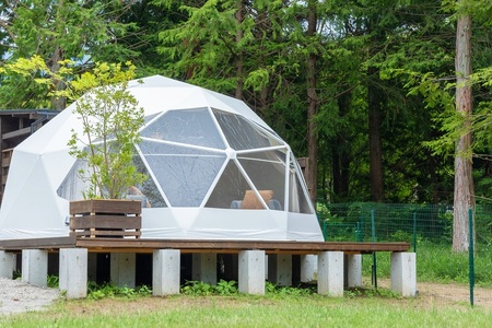Glamping My Dear, 宿泊クーポン券（15,000円分）　チケット 宿泊 クーポン券 宿泊券 15,000円分 1日3組限定 ウェルカムベビー ファミリープラン グランピングプラン フリーステイプラン プライベート空間 アクティビティ 山梨県 北杜市 体験 [h338]