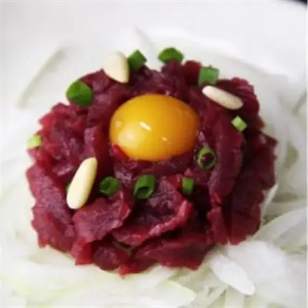 大成オリジナル　ユッケ用馬刺し　刻み馬刺し500g(10人前)【配送不可地域：離島】【1605466】