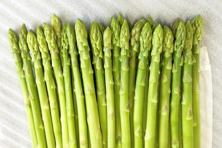 【先行予約】 アスパラガス 1kg 【2026年5月～9月に順次発送予定】