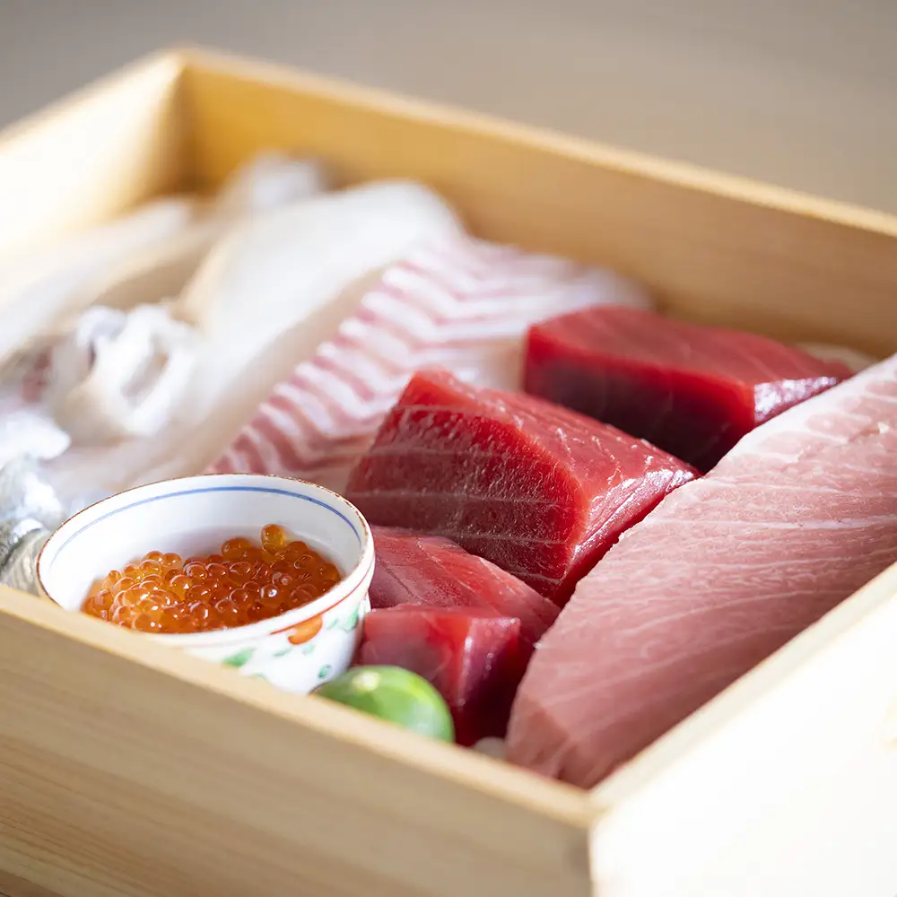 たかぎ 食事券 ￥40,000（10,000円分×4枚）【食事券 寿司 コース おまかせ 和食 ミシュラン ビブグルマン おいしい ギフト ディナー プレゼントグルメ おすすめ 家族 カップル ペア 記念日 チケット 三重 四日市市 四日市 ふるさと納税】