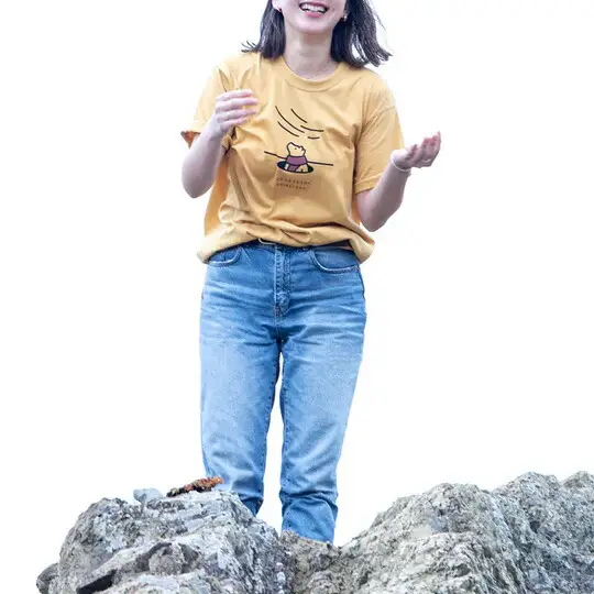「知床トコさん」×久米繊維　コットンTシャツ　冬眠柄/黄色　Sサイズ　半袖