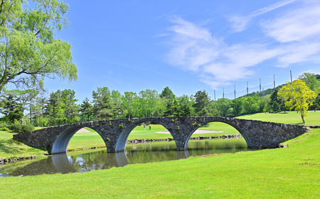 新奈井江カントリークラブ　１ラウンドセルフプレーペア招待券