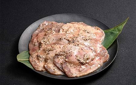 ★牛タン得トクキャンペーン！★ ＼数量限定！味付き鶏もも肉200g付き／ 職人味付け牛タンシリーズ 薄切り 牛タン塩あじ自宅もみセット 300g 焼肉 焼き肉 BBQ キャンプ 味付き 冷凍焼肉 牛たん スライス 冷凍 牛肉 群馬県 富岡市 職人味付け F21E-409