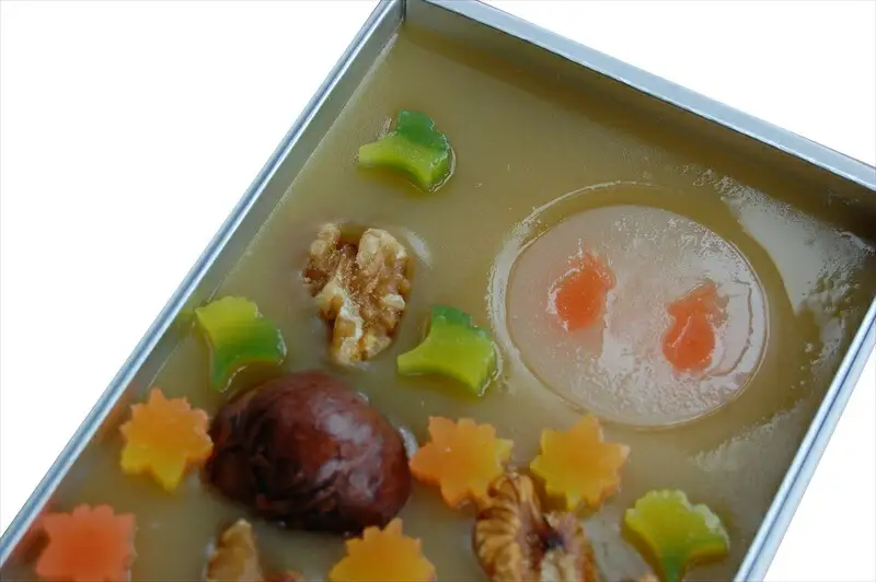 【秋の紅葉と満月に浮かぶうさぎ。絵画のような“進化系ネオ和菓子”】“安納芋”の芋羊羹「錦秋の月」 創業昭和10年 小田原 伊勢屋〈出荷時期:2025年10月1日～2025年11月30日〉【 和菓子店 神奈川県 小田原市 芋羊羹 芋羊羹 】