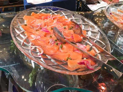 《スモークサーモン》300g《Ocean Rich》ホテルパーティー仕様 [1156]