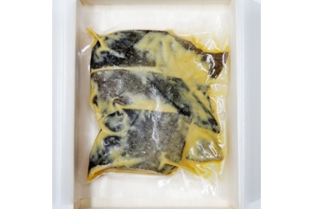 【岡山の酒】銀鱈の粕漬け（5切れ入り） / 辻本店 真庭 御前酒 【thtn021-01】