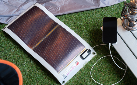 AG1　どこでも発電　ソーラーシートチャージャー5W【 防災 防災用品 防災グッズ 台風 停電 アウトドア 充電 発電 ソーラー発電 ソーラーパネル 持ち運び ポータブル コンパクト キャンプ 非常時 】