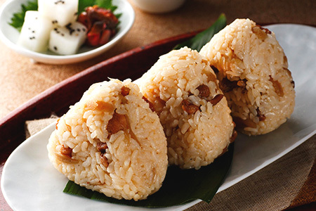 みつせ鶏炭火焼鶏ごぼうめしの素200g×5袋 K059049