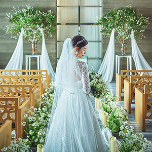 ホテルアークリッシュ豊橋 PHOTO WEDDING PLAN（ドレス）