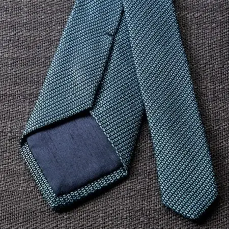 【手織りネクタイ】サックスブルー フレスコタイ kuskafabric  京都・丹後のシルク織物_装飾品・工芸品 ネクタイ・ベルト 服飾小物 _【1080335】