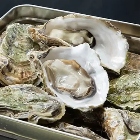 潮香焼セット(殻付き牡蠣・カンカン焼き)ナイフ・軍手入り【配送不可地域：離島・沖縄県・九州】【1312854】
