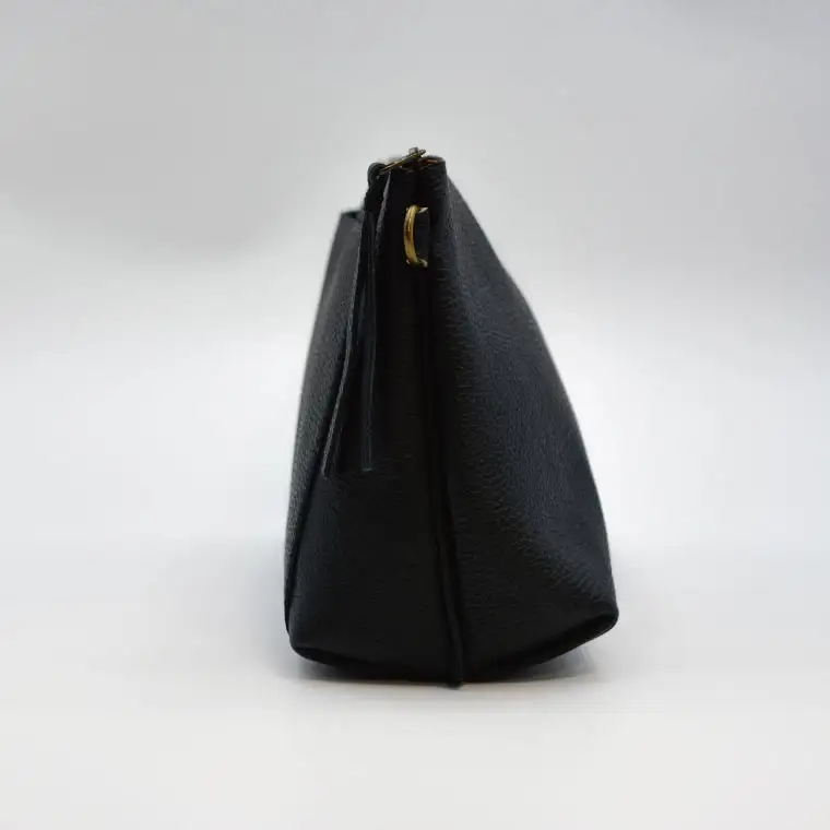 ショルダーポーチ ワイド Mサイズ ブラック AX136